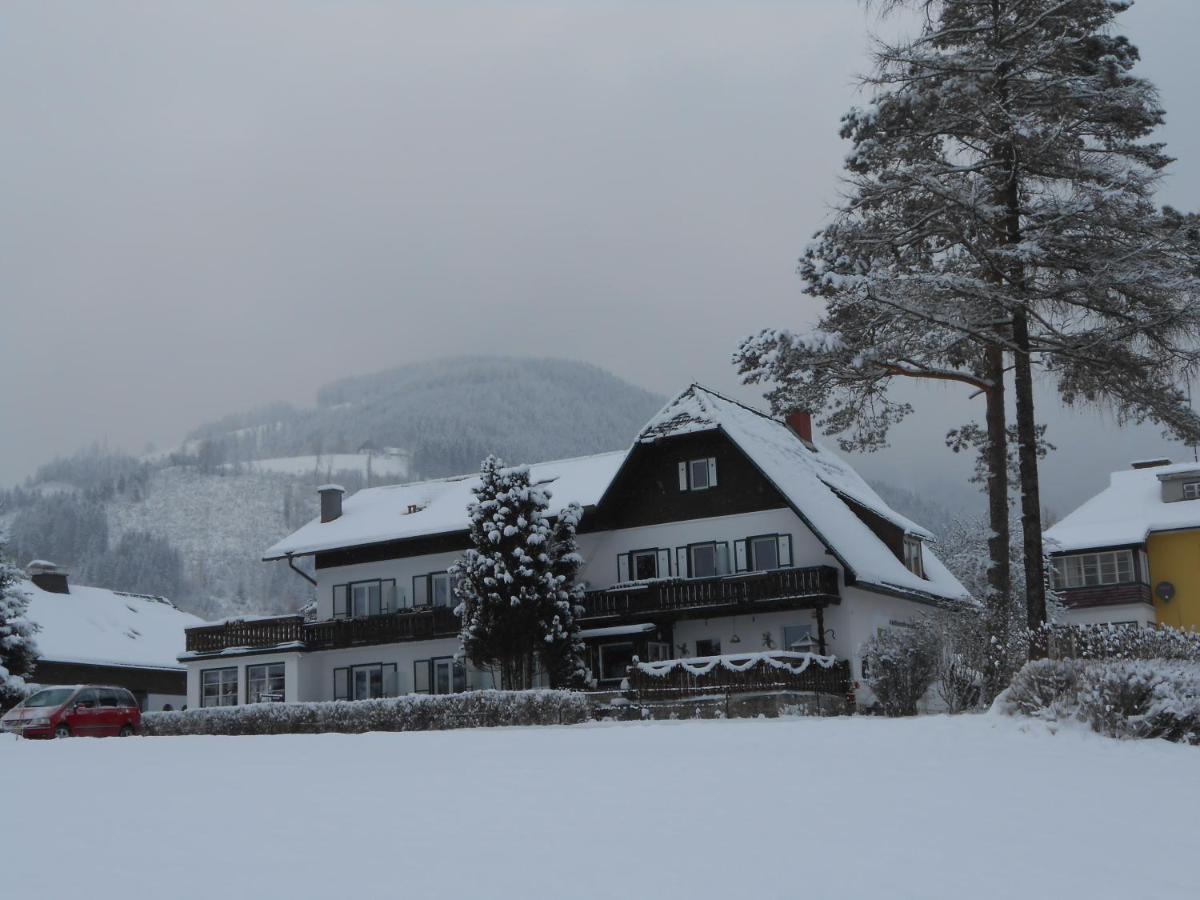 Pension Gierlinger Aflenz Kurort ภายนอก รูปภาพ