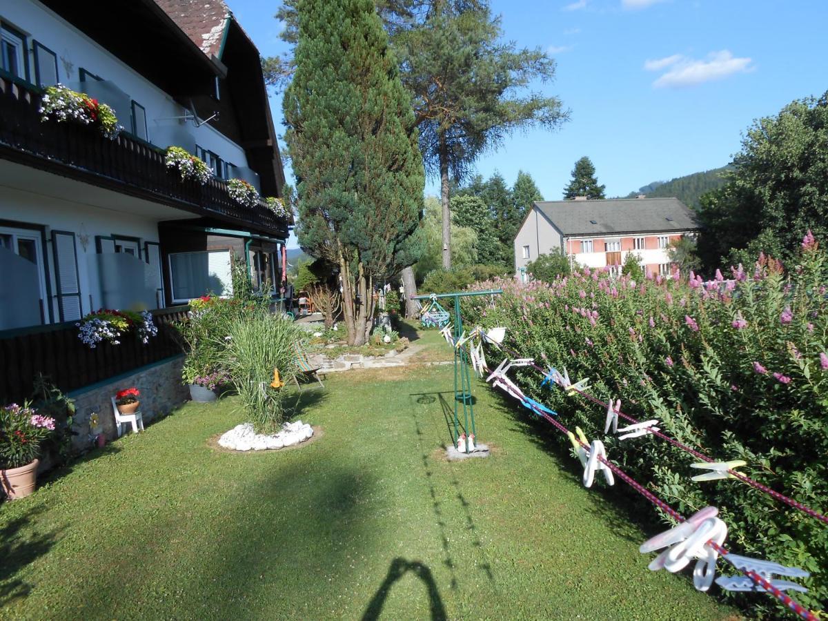 Pension Gierlinger Aflenz Kurort ภายนอก รูปภาพ