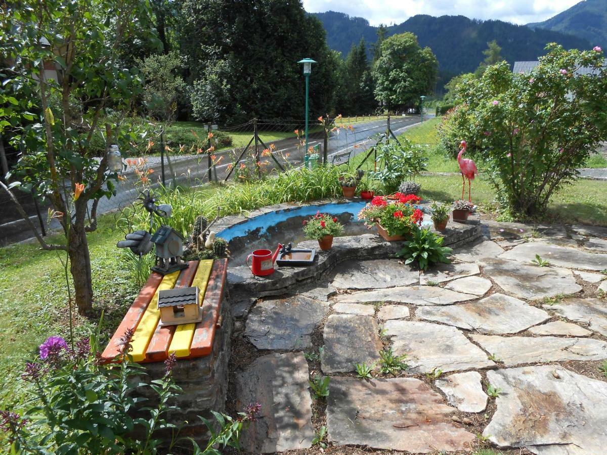 Pension Gierlinger Aflenz Kurort ภายนอก รูปภาพ