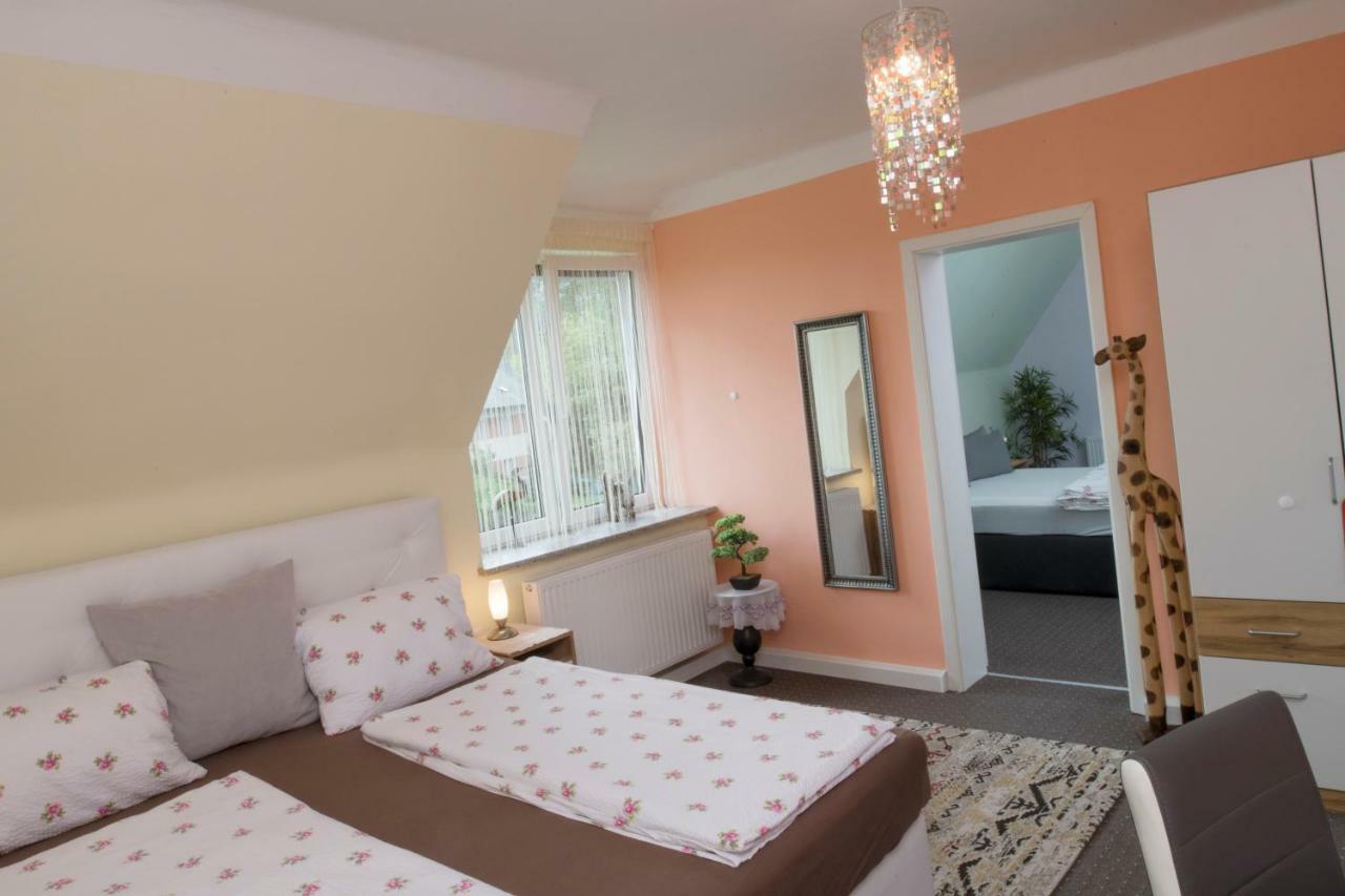 Pension Gierlinger Aflenz Kurort ภายนอก รูปภาพ